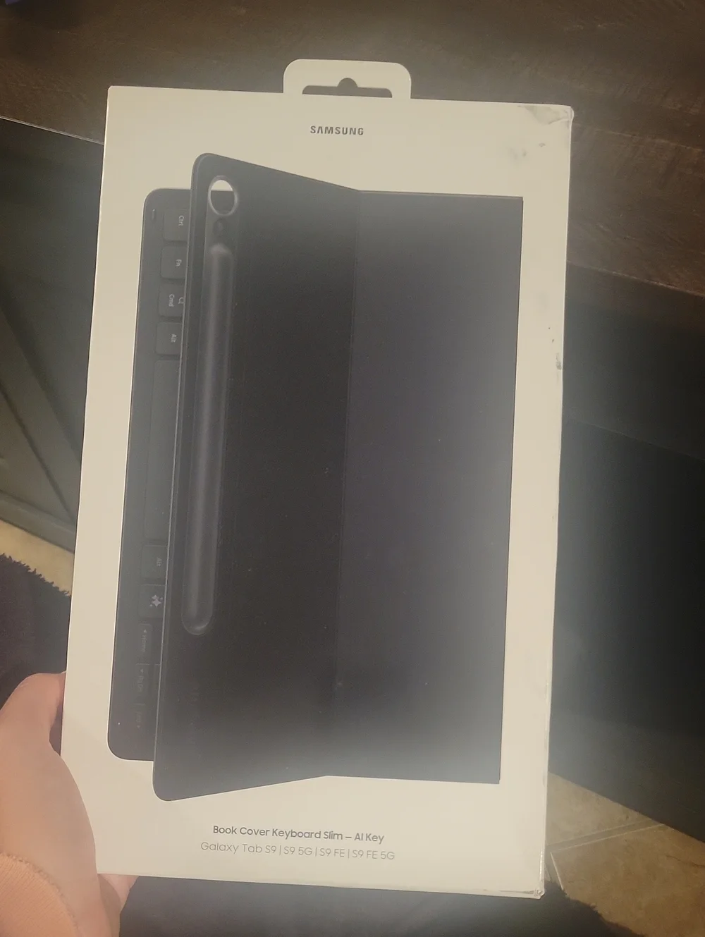 Samsung Book Cover Keyboard Slim in Black